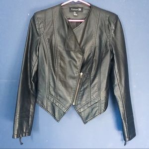 Forever 21 Pointed Hem Faux Leather Jacket Medium